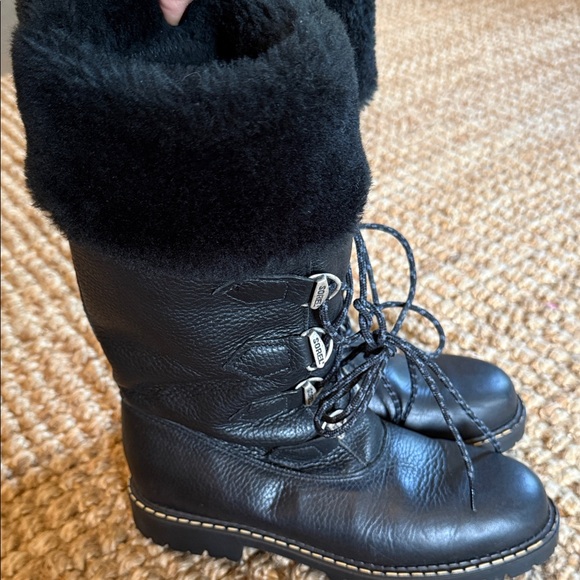 Sorel Black Leather Faux Fur Trim Winter Boots - Picture 4 of 5